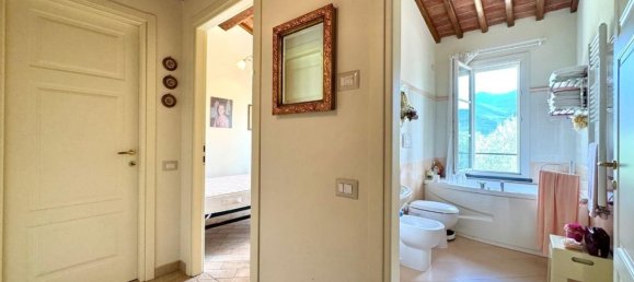 4 bedrooms House in San Giuliano Terme, Italy No. 329906 16