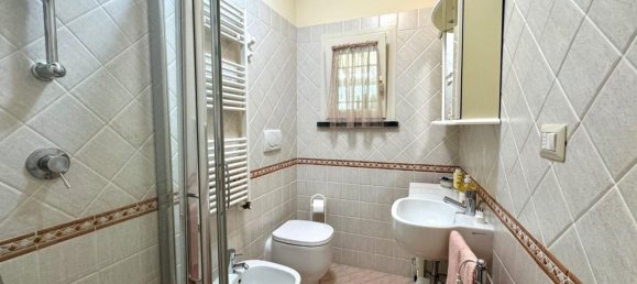 4 bedrooms House in San Giuliano Terme, Italy No. 329906 21