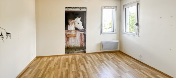 Apartamento de 4 habitaciónes en Montargis, France No. 213007 8