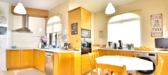 5 bedrooms House in Montenegro, Portugal No. 93894 17