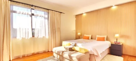 5 bedrooms House in Montenegro, Portugal No. 93894 52