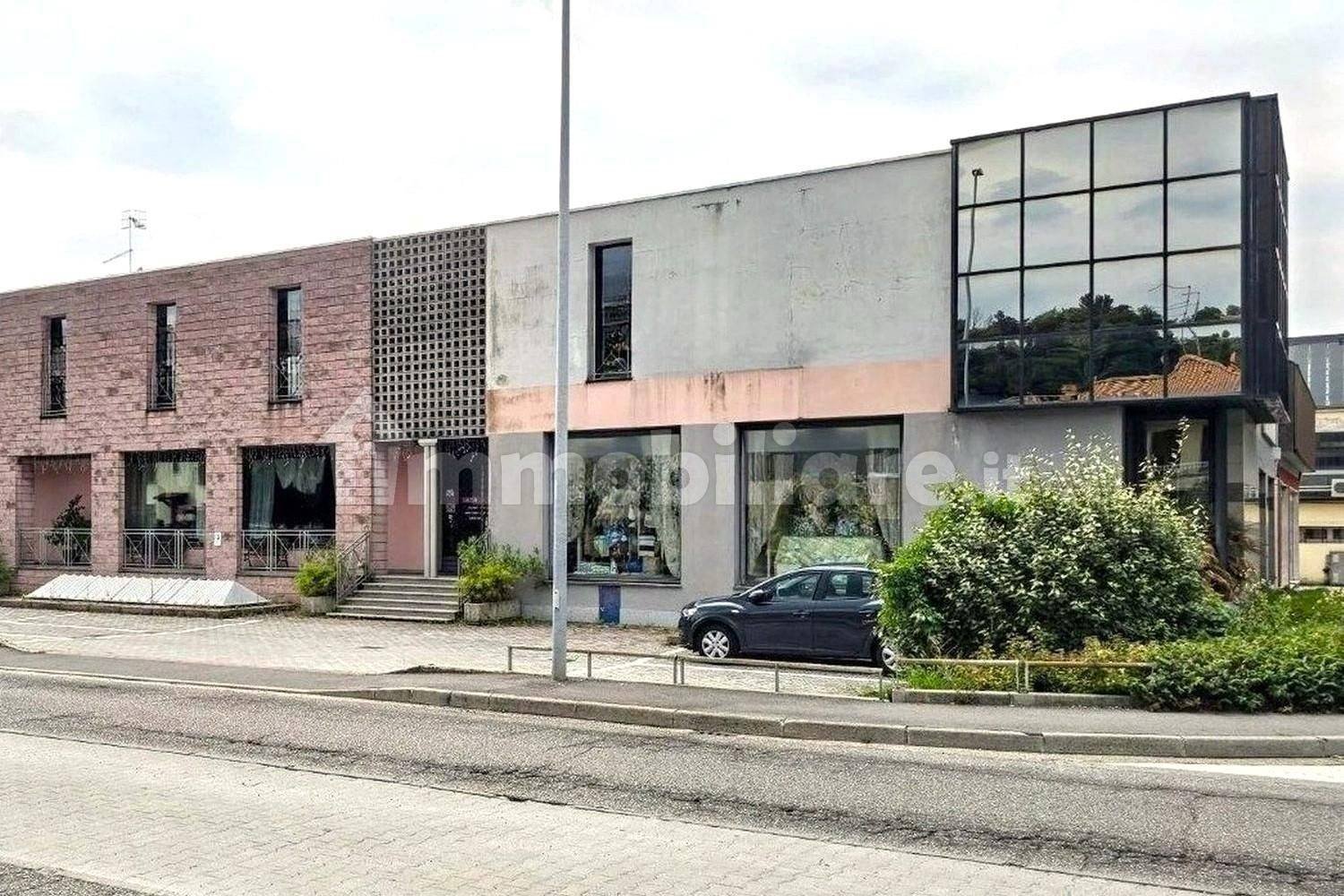 Gewerbliche Immobilie in Arzignano, Italy 1913m², Nr. 326187