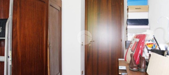 2 bedrooms Apartment in Pistoia, Italy No. 289222 14