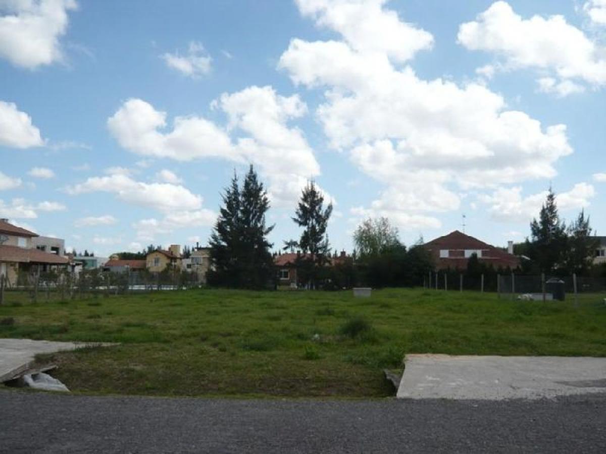 Grundstück in Presidente Peron, Argentina, Nr. 116858