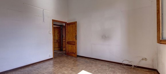 7 rooms House in San Giovanni Valdarno, Italy No. 281591 15