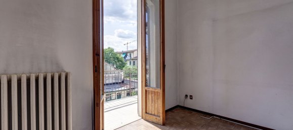 7 rooms House in San Giovanni Valdarno, Italy No. 281591 12