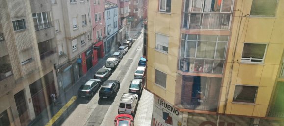 3 bedrooms Apartment in Zaragoza, Spain No. 139423 17