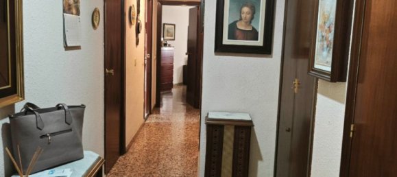 3 bedrooms Apartment in Zaragoza, Spain No. 139423 4