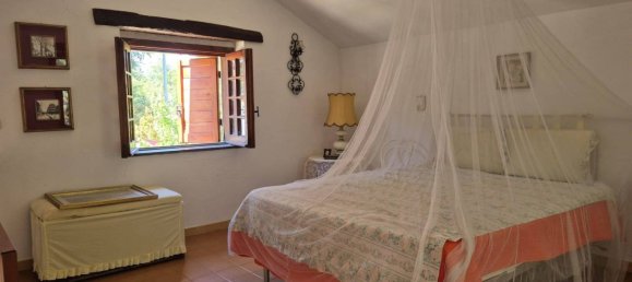2 Schlafzimmer Villa in Pignola, Italy, Nr. 341300 3