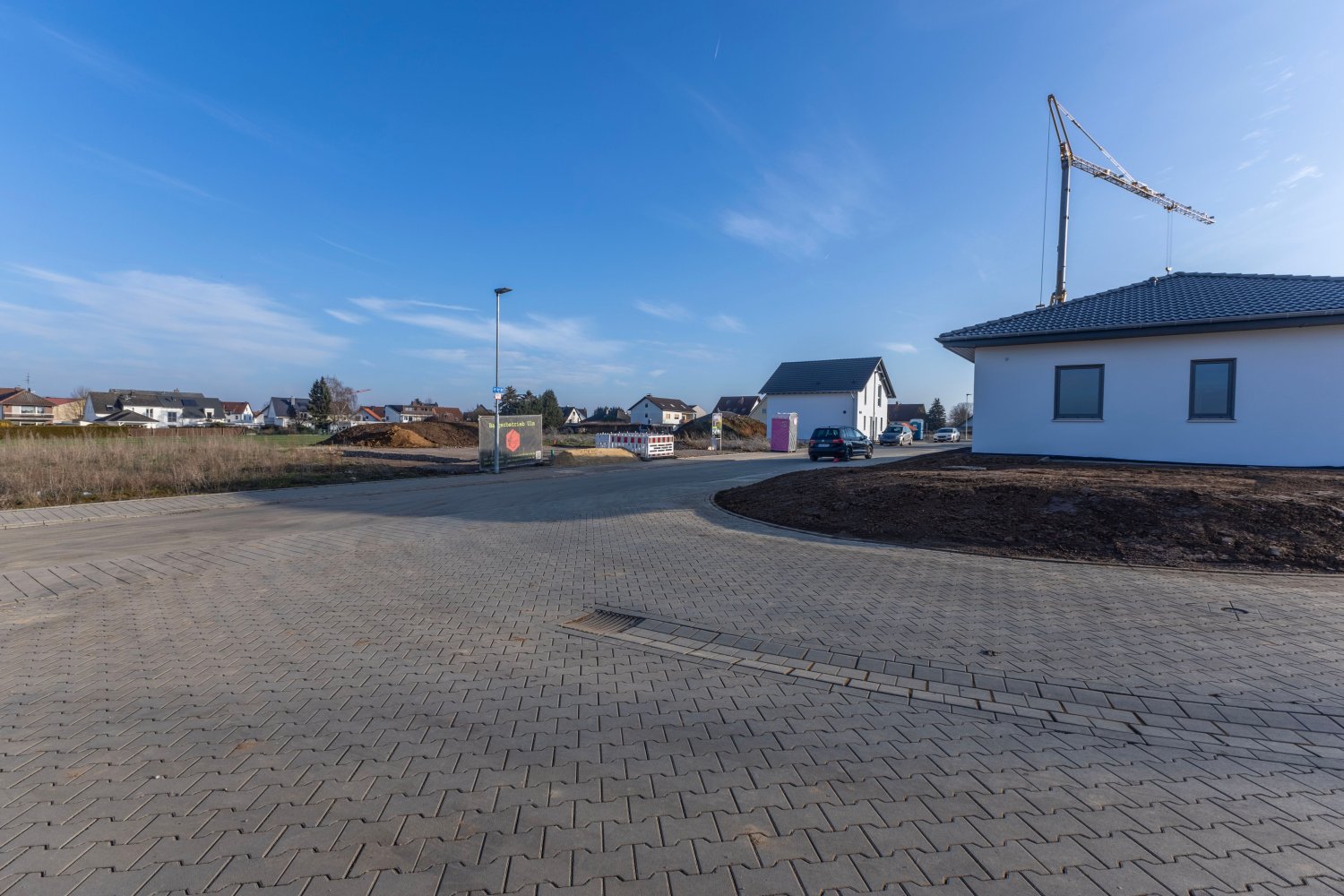  Land in Wetteraukreis, Germany No. 64563