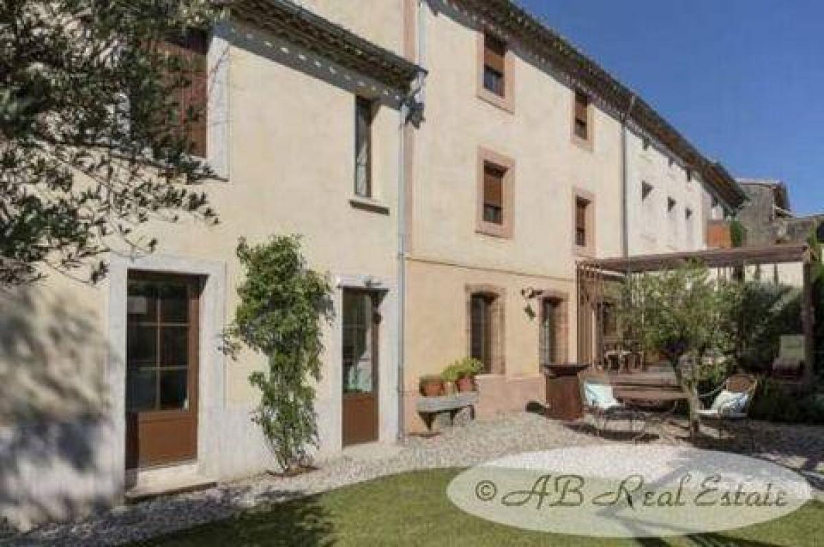 5 bedrooms Shop in Carcassonne, France No. 19075