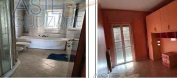 4-salle Appartement à Noicattaro, Italy No. 98955 8