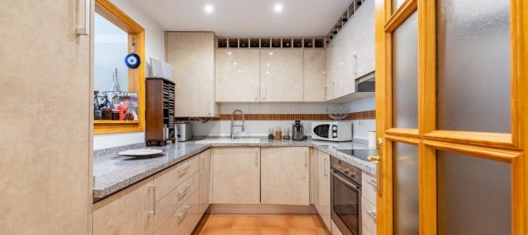 2 bedrooms Apartment in Benahavis, Spain No. 149450 4