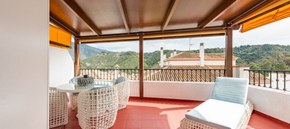 2 bedrooms Apartment in Benahavis, Spain No. 149450 2