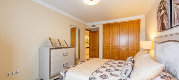 2 bedrooms Apartment in Benahavis, Spain No. 149450 14