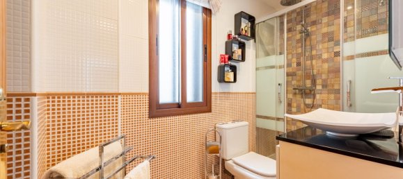 2 bedrooms Apartment in Benahavis, Spain No. 149450 11