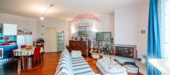 Villa de 5 dormitorios en Albano Sant'Alessandro, Italy No. 314371 33