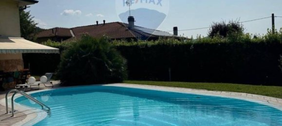 Villa de 5 dormitorios en Albano Sant'Alessandro, Italy No. 314371 44