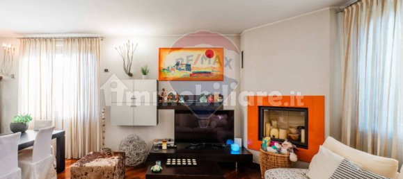 Villa de 5 dormitorios en Albano Sant'Alessandro, Italy No. 314371 8