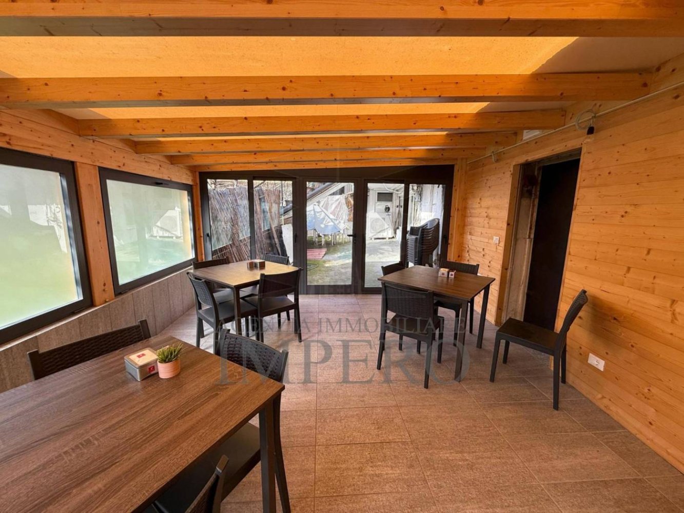 Propiedad comercial de 1 habitación en Soldano, Italy No. 178704