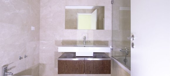 4 bedrooms Apartment in Matosinhos, Portugal No. 109856 9