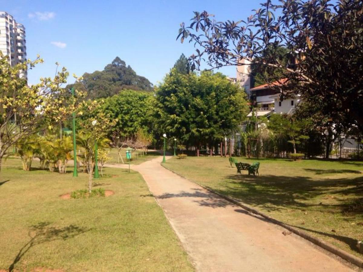 Apartamento de 3 dormitorios en Sao Paulo, Brazil No. 462935