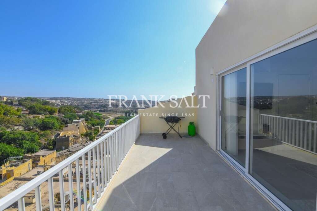 2 bedrooms Penthouse in Fontana, Malta No. 6099