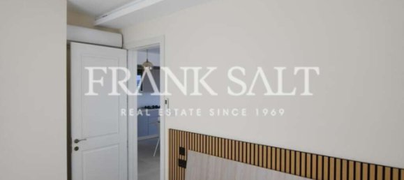 2 bedrooms Penthouse in Fontana, Malta No. 6099 4