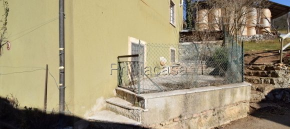 3 bedrooms House in Roveré Veronese, Italy No. 275316 5