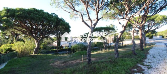 1055m² Land in Almancil, Portugal No. 109169 2