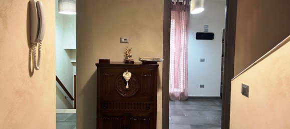 4 rooms Apartment in Foggia, Italy No. 104529 10