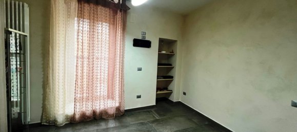 4 rooms Apartment in Foggia, Italy No. 104529 11