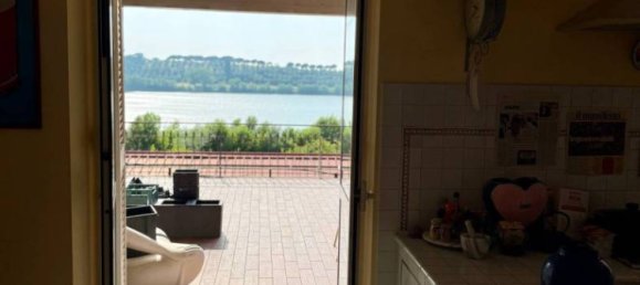 4 Schlafzimmer Penthouse in Monterosi, Italy, Nr. 262766 15