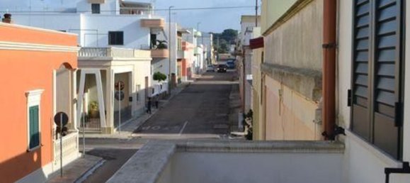 3-salle Appartement à Salve, Italy No. 114909 3