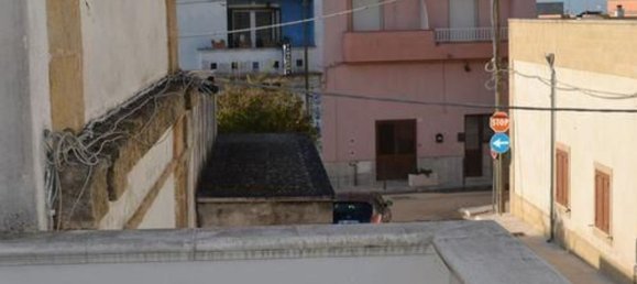 3-salle Appartement à Salve, Italy No. 114909 4