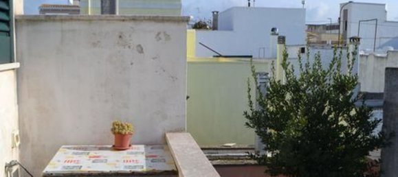 3-salle Appartement à Salve, Italy No. 114909 9