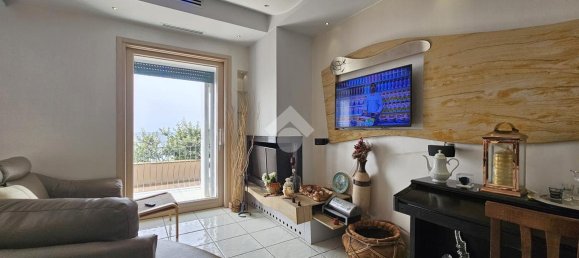 4 rooms Apartment in Naples, Italy No. 146289 18