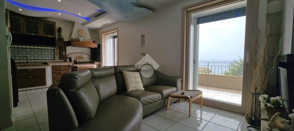 4 rooms Apartment in Naples, Italy No. 146289 20