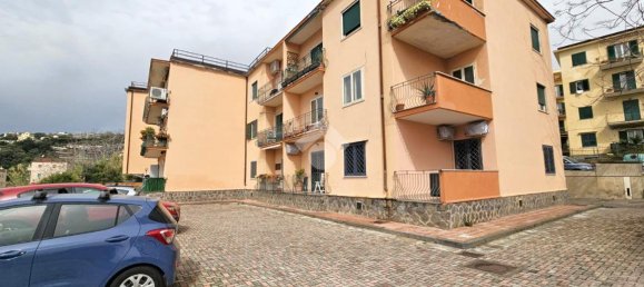 4 rooms Apartment in Naples, Italy No. 146289 13
