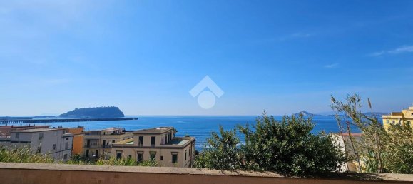 4 rooms Apartment in Naples, Italy No. 146289 28