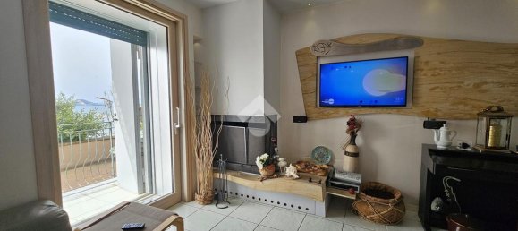 4 rooms Apartment in Naples, Italy No. 146289 21