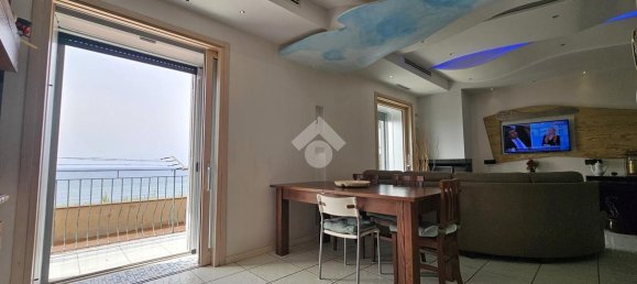 4 rooms Apartment in Naples, Italy No. 146289 23