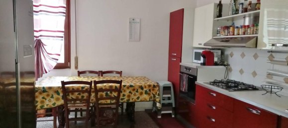 Вилла с 10 комнатами в Годзано, Италия № 123838 6