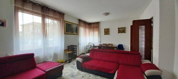 Вилла с 10 комнатами в Годзано, Италия № 123838 4