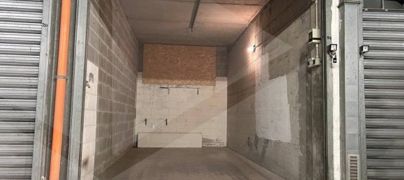 Гараж в Болонья, Италия № 27551 7