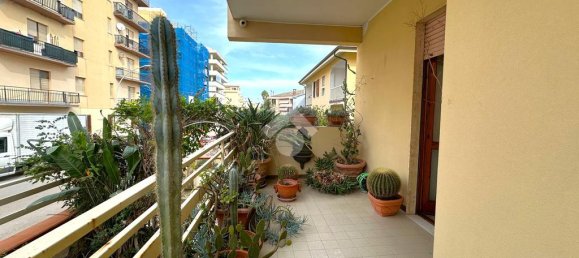 4 Schlafzimmer Wohnung in Alghero, Italy, Nr. 50065 11