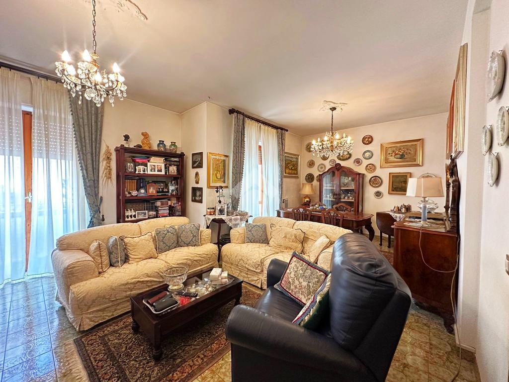 4 Schlafzimmer Wohnung in Alghero, Italy, Nr. 50065