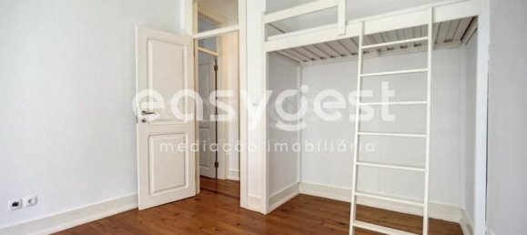 4 bedrooms Apartment in Lisbon, Portugal No. 67446 8