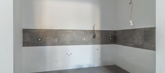 4 rooms House in Reggello, Italy No. 40020 10