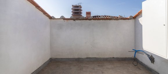 4 rooms House in Reggello, Italy No. 40020 30